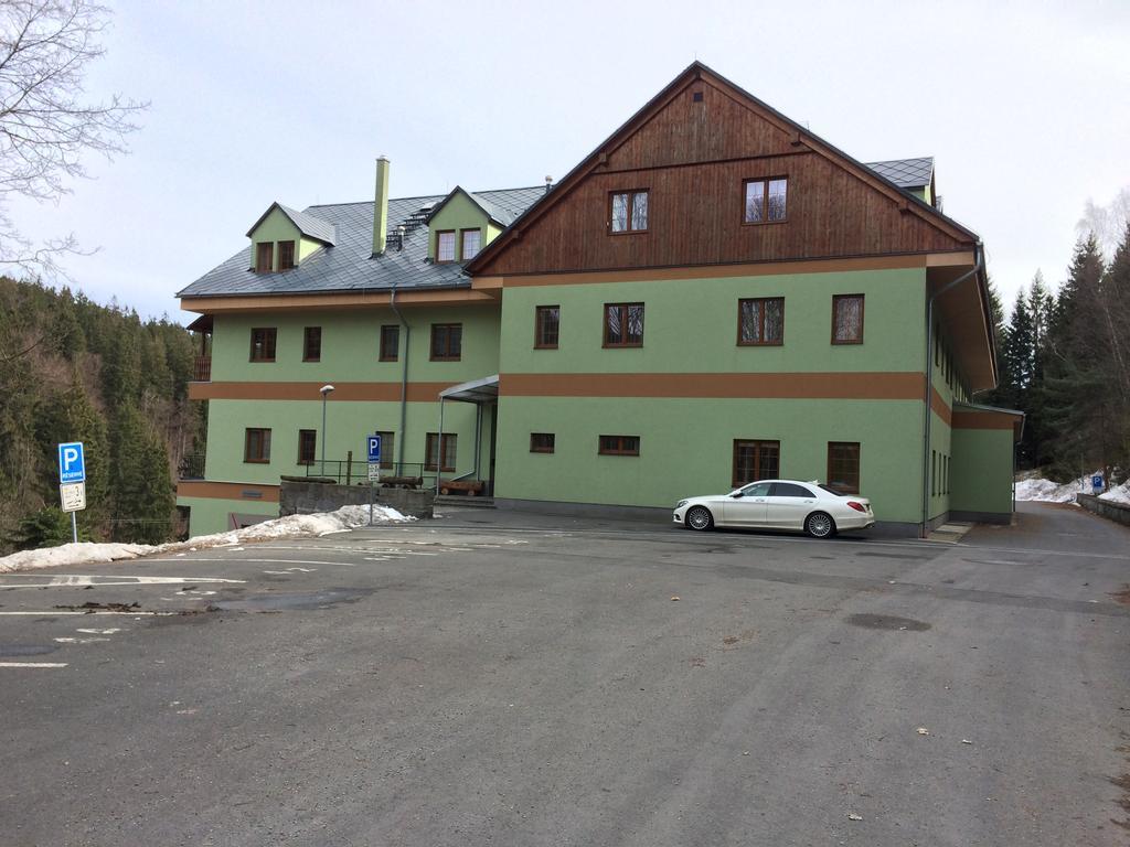Apartament Orbit Karlov Pod Pradedem Malá Morávka Zewnętrze zdjęcie